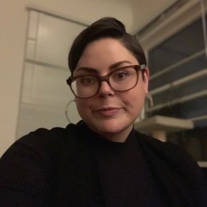 Meet your Posher, Sara